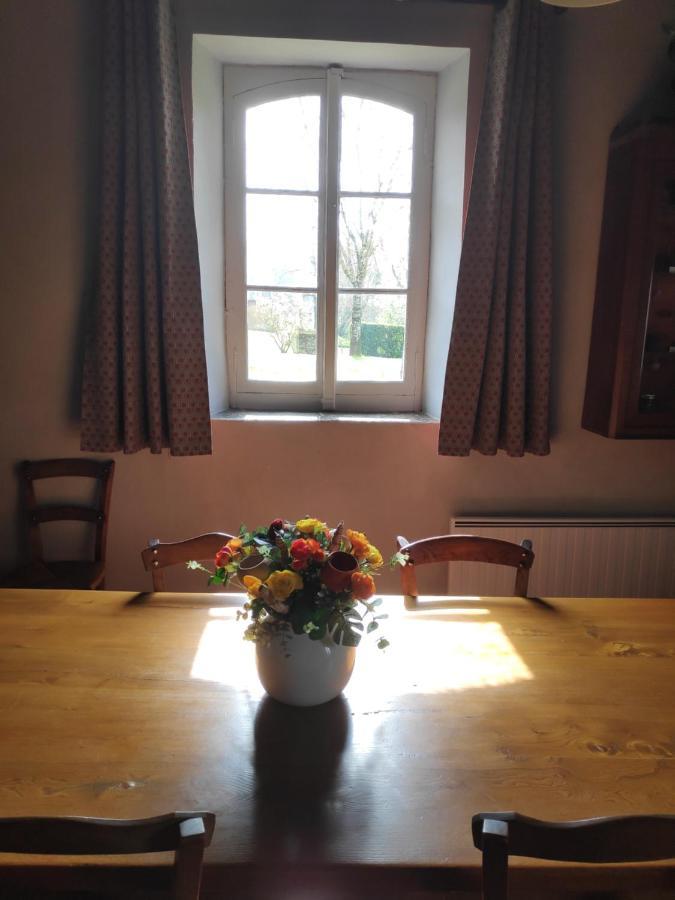 Au Château Juillac Juillac  Extérieur photo